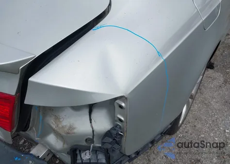 2014 Audi A5 Premium z USA, uszkodzony, nr VIN WAUCFAFR2EA052753